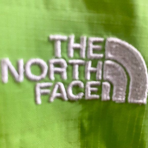 *NOT FOR SALE/SOLD* North Face Hyvent Hooded Windbreaker/Rain Jacket Size S - Picture 4 of 5